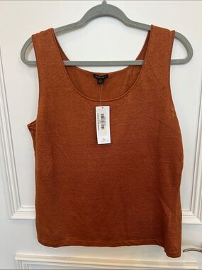 NWT Lafayette 148 Linen Tank. Color is Burnt Orange/Rust. Size XL.